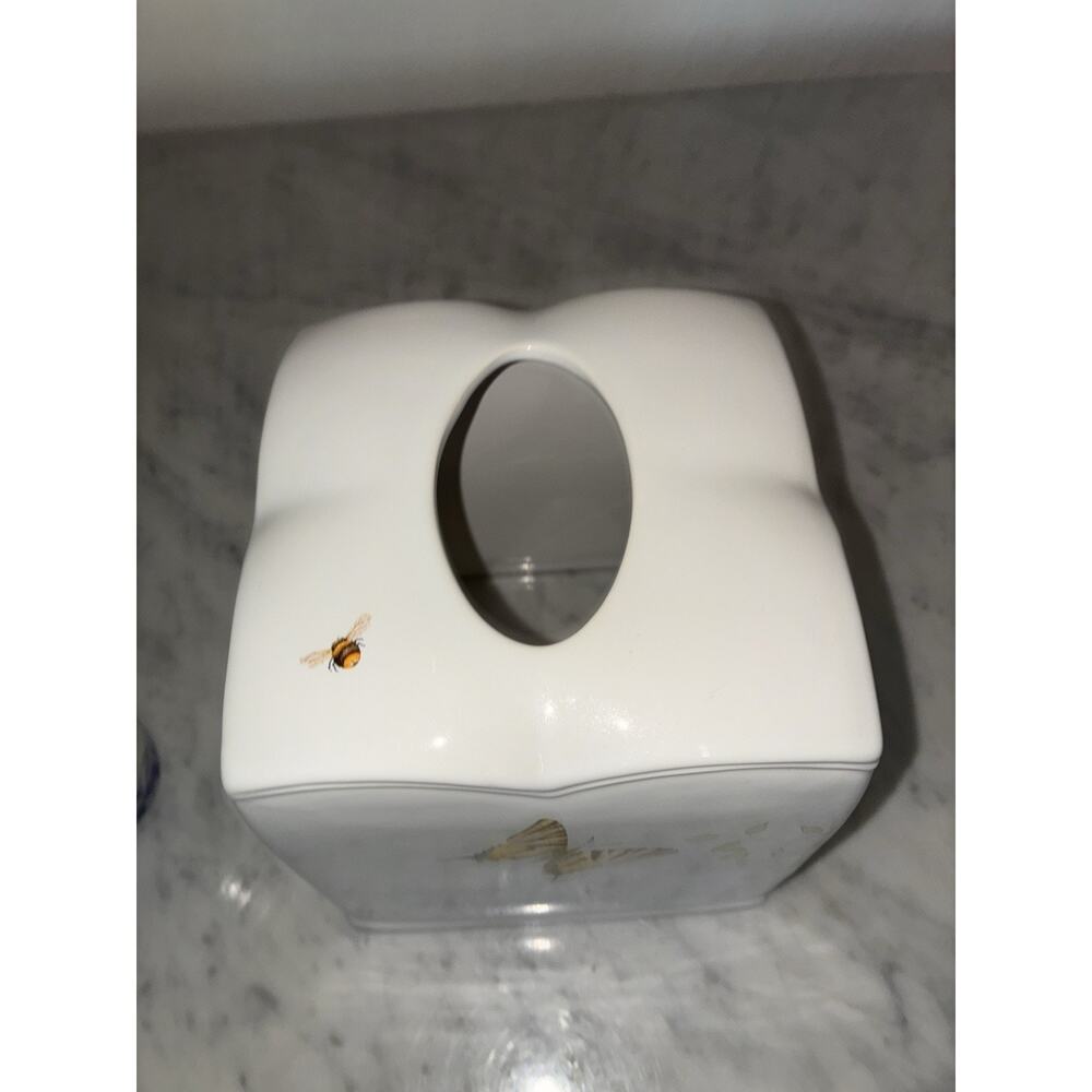 Lenox Blue floral Bathroom Set Tissue Holder Toothbrush Soap Dish Butterfly - Picture 10 of 15